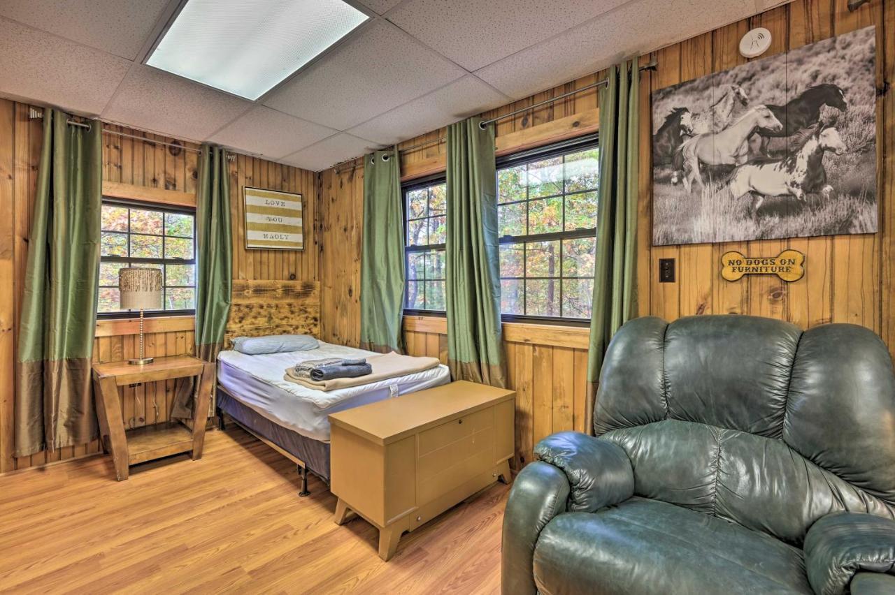 Cheyenne Ranch Apt With 50 Acres By Raystown Lake Huntingdon Kültér fotó